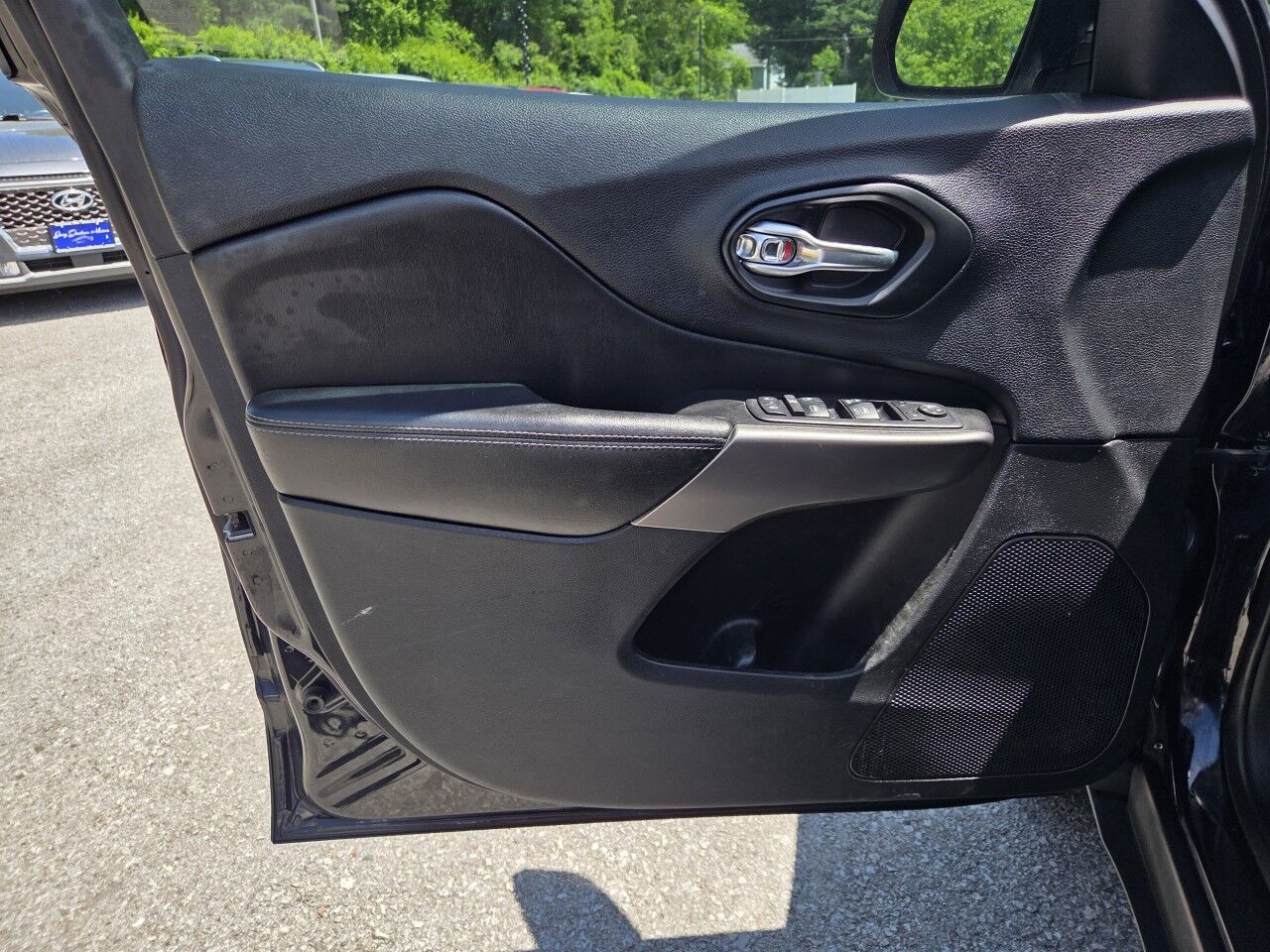2019 Jeep Cherokee Latitude Plus Charlton MA