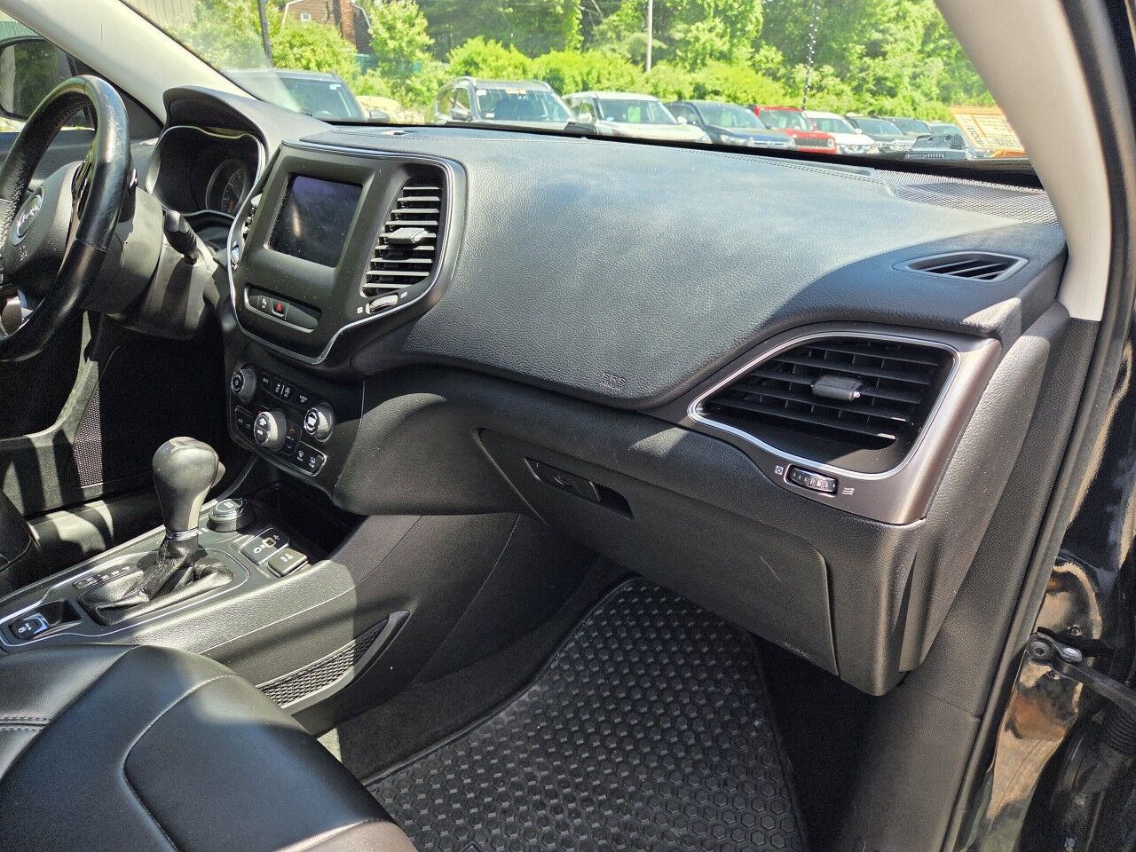 2019 Jeep Cherokee Latitude Plus Charlton MA