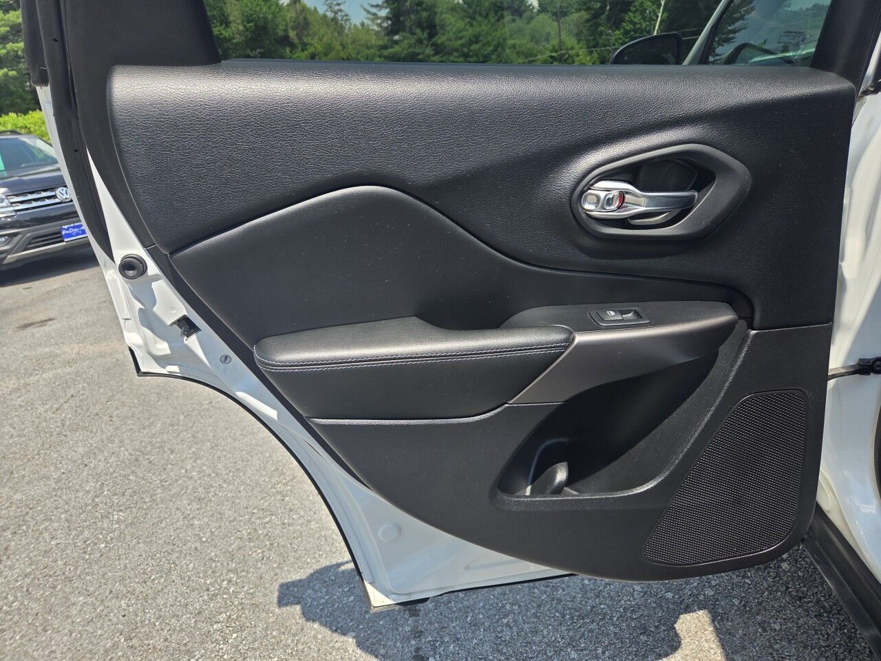 2019 Jeep Cherokee Latitude Plus Charlton MA
