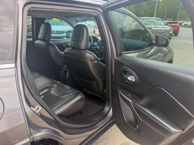 2019 Jeep Cherokee Latitude Plus Conover NC