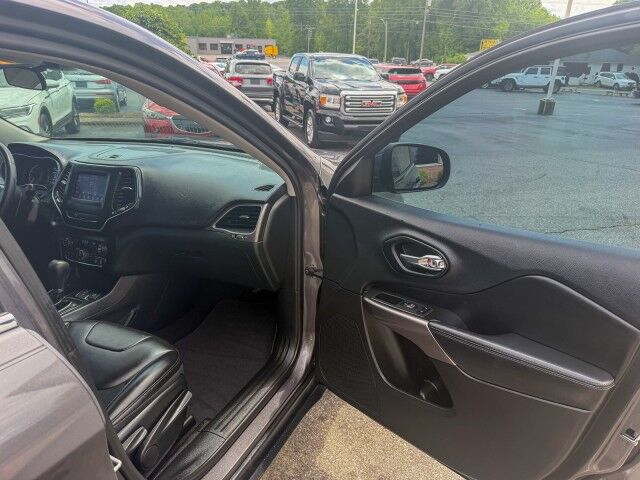 2019 Jeep Cherokee Latitude Plus Conover NC