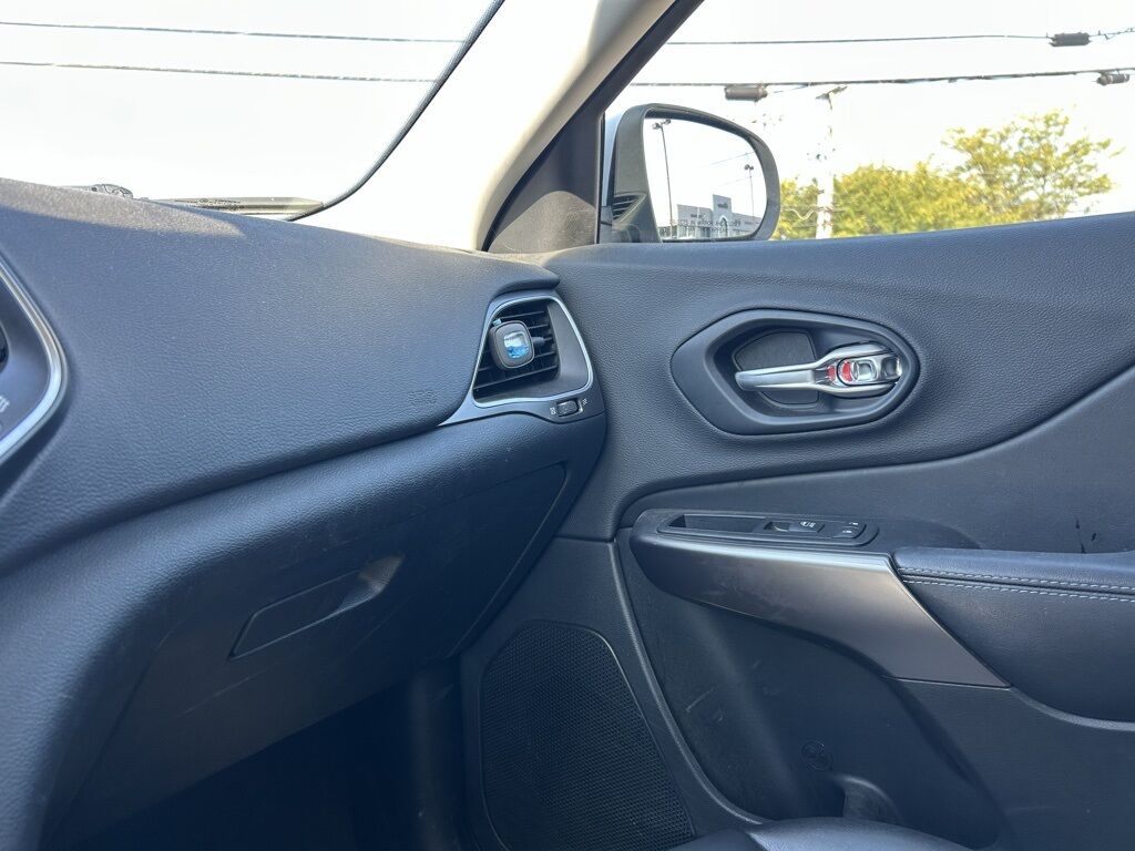 2019 Jeep Cherokee Latitude Plus Crestwood KY