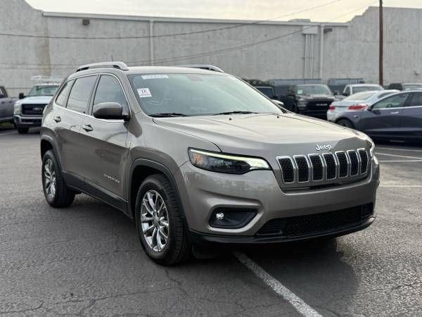 2019 Jeep Cherokee Latitude Plus FWD