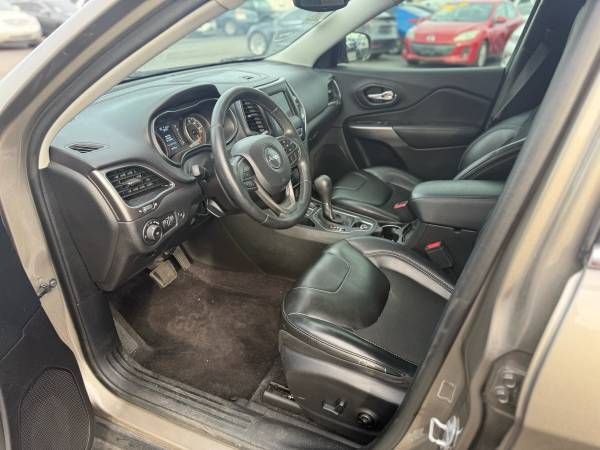 2019 Jeep Cherokee Latitude Plus FWD Mesa AZ