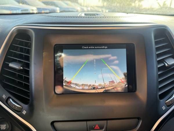 2019 Jeep Cherokee Latitude Plus FWD Mesa AZ