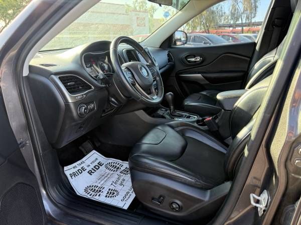 2019 Jeep Cherokee Latitude Plus FWD Mesa AZ