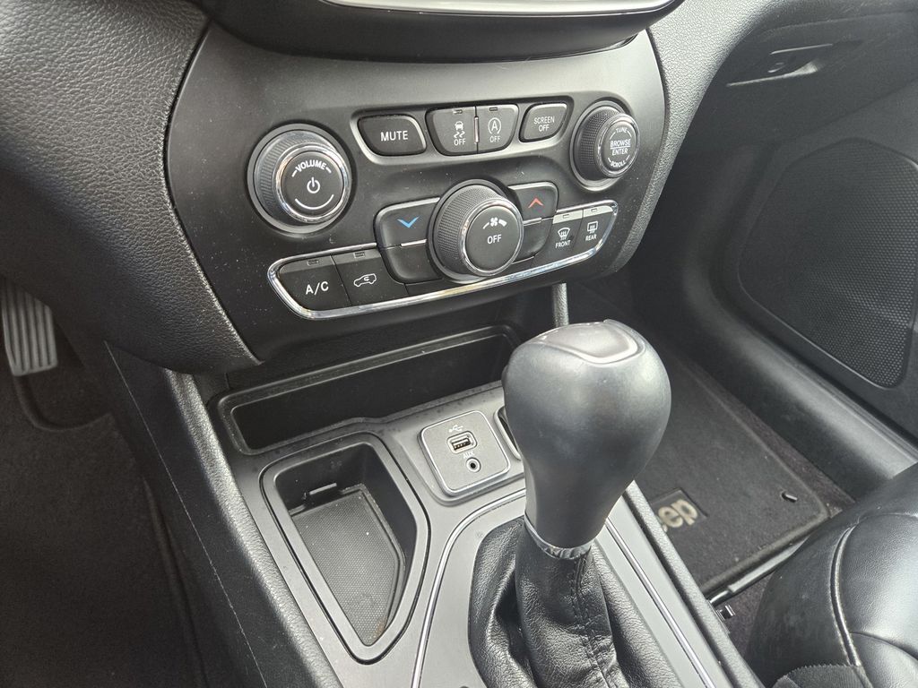 2019 Jeep Cherokee Latitude Plus Folsom CA