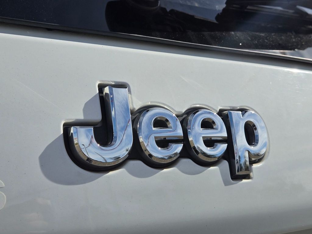 2019 Jeep Cherokee Latitude Plus Folsom CA