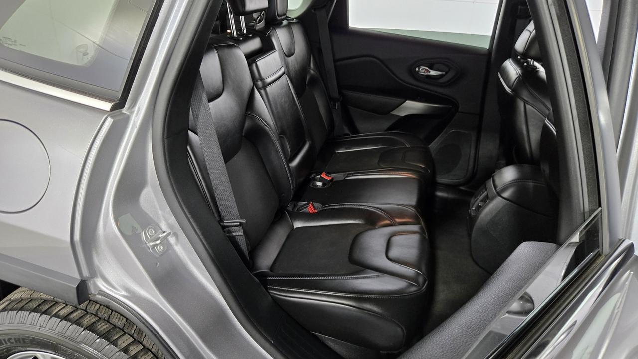2019 Jeep Cherokee Latitude Plus Jersey City NJ