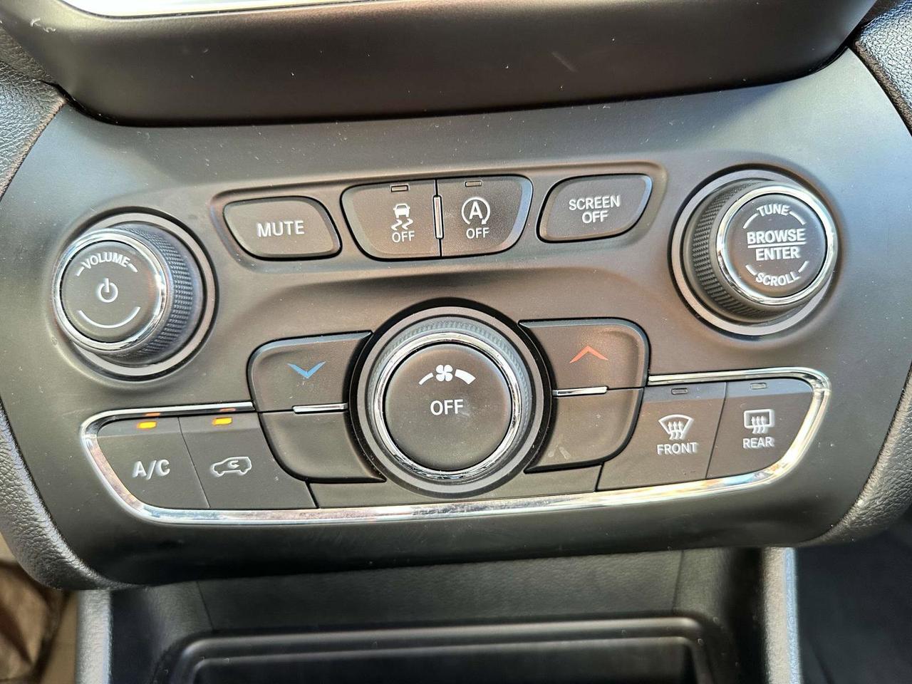 2019 Jeep Cherokee Latitude Plus San Clemente CA