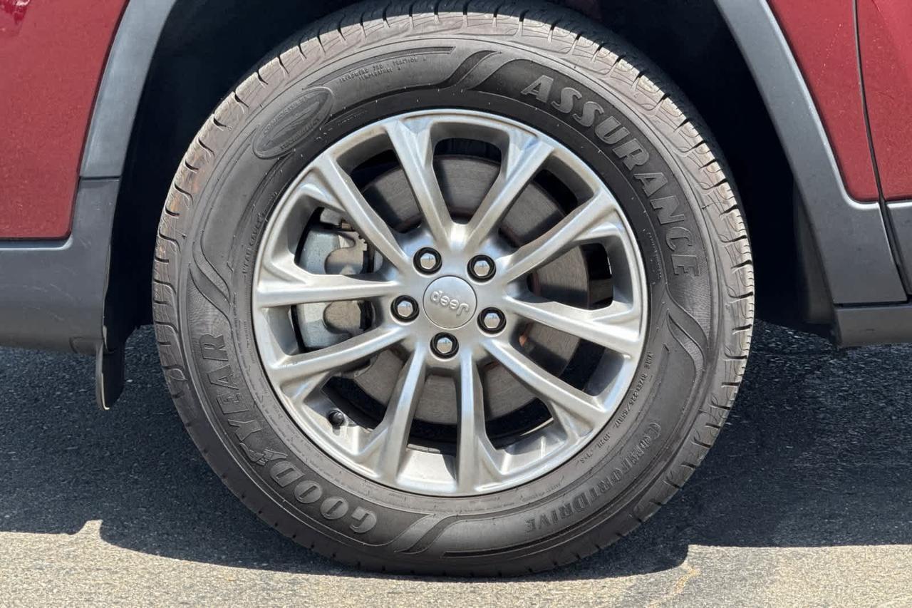 2019 Jeep Cherokee Latitude Plus Roseville CA