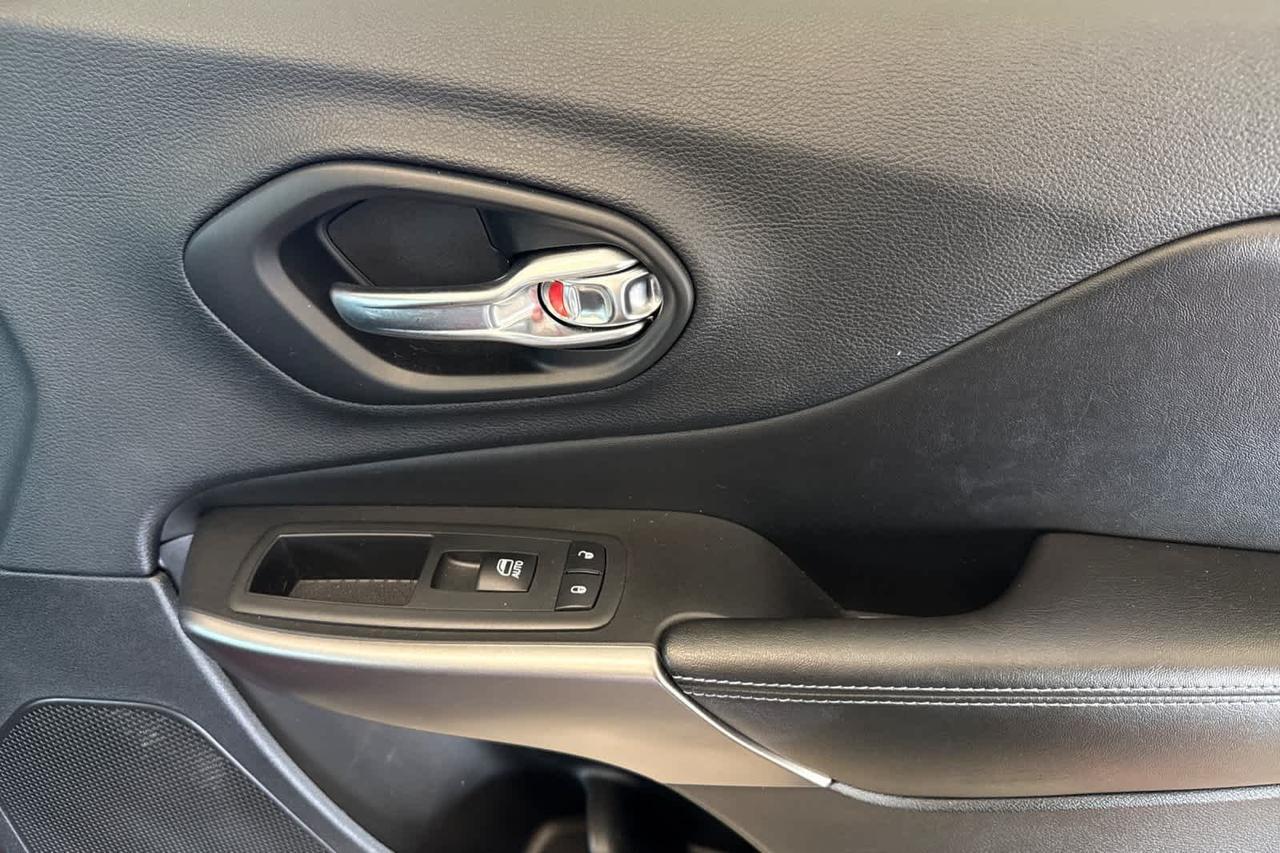 2019 Jeep Cherokee Latitude Plus Roseville CA