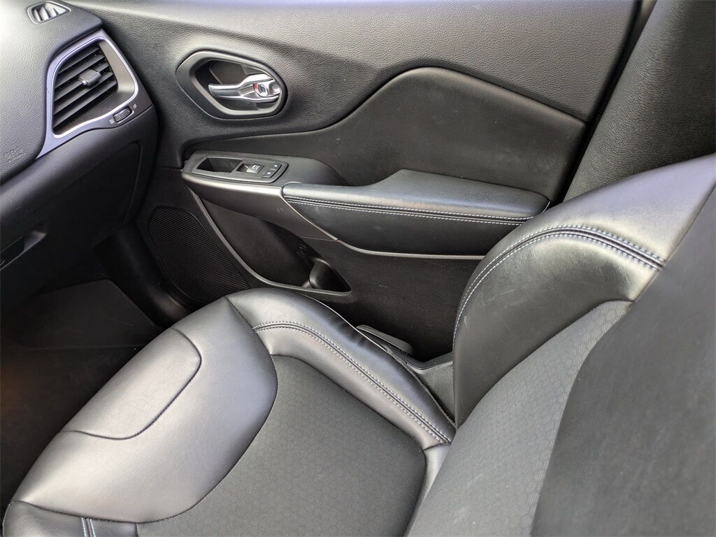 2019 Jeep Cherokee Latitude Plus Jacksonville FL