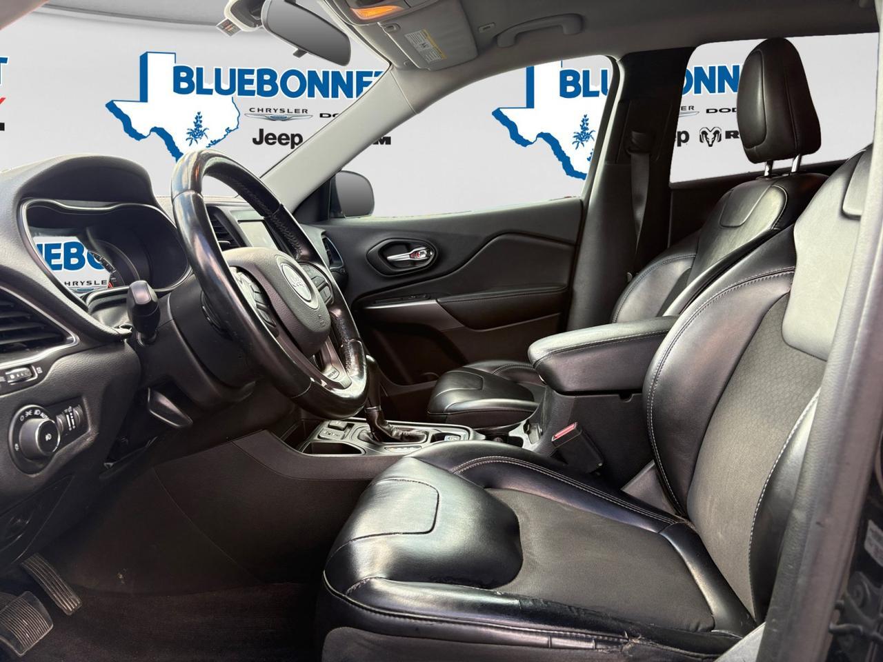 2019 Jeep Cherokee Latitude Plus New Braunfels TX