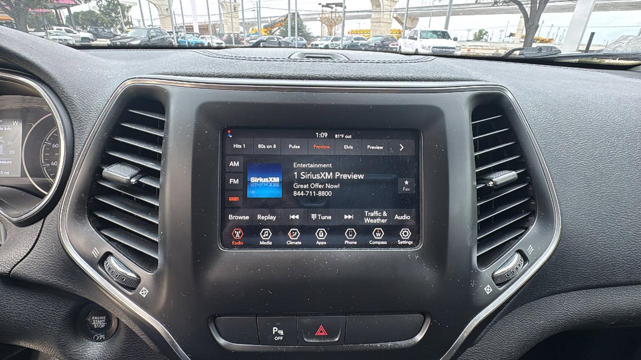 2019 Jeep Cherokee Latitude Plus  Selma TX