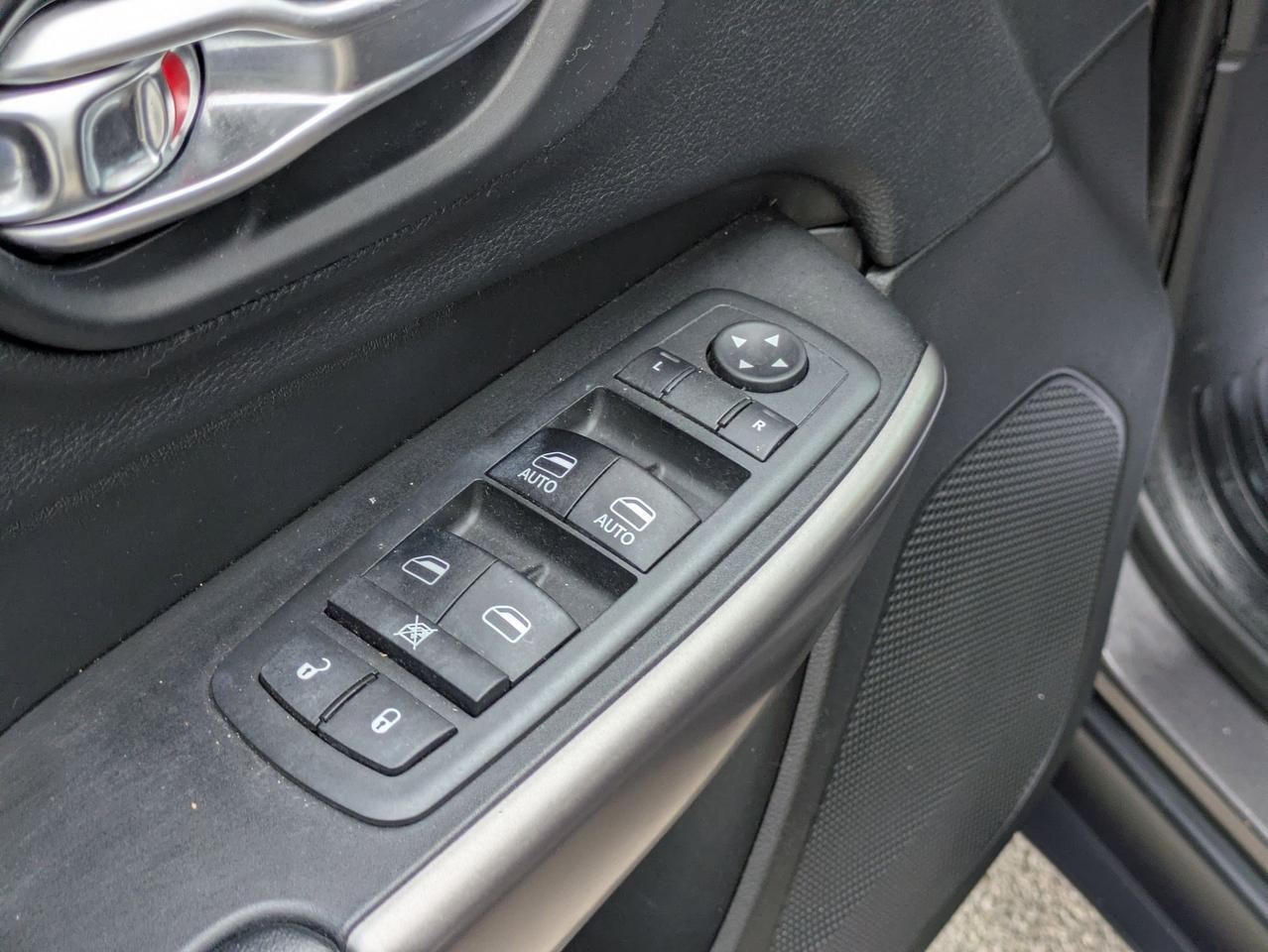 2019 Jeep Cherokee Latitude Plus Castroville TX