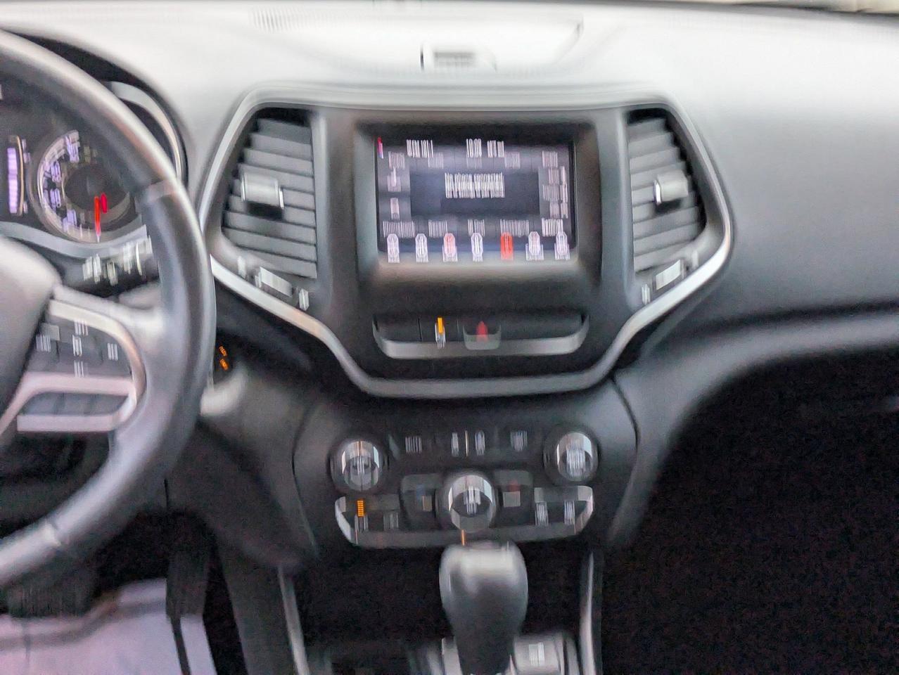 2019 Jeep Cherokee Latitude Plus Castroville TX