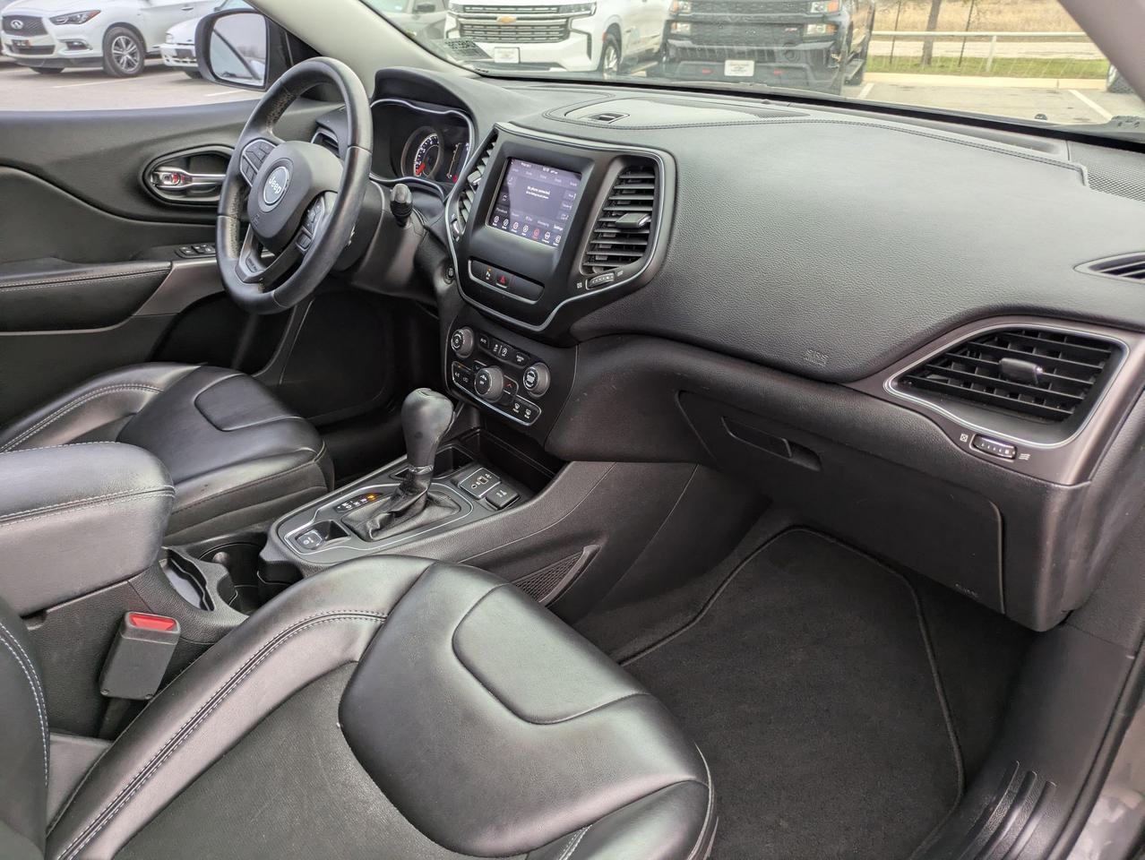 2019 Jeep Cherokee Latitude Plus Castroville TX