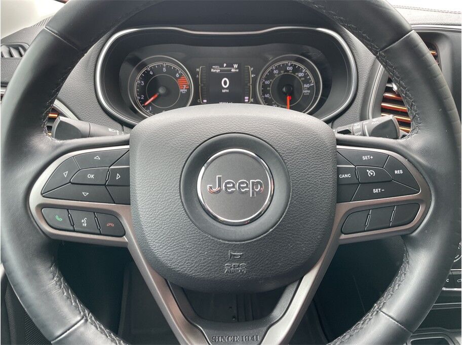 2019 Jeep Cherokee Latitude Plus Sport Utility 4D Port Orchard WA