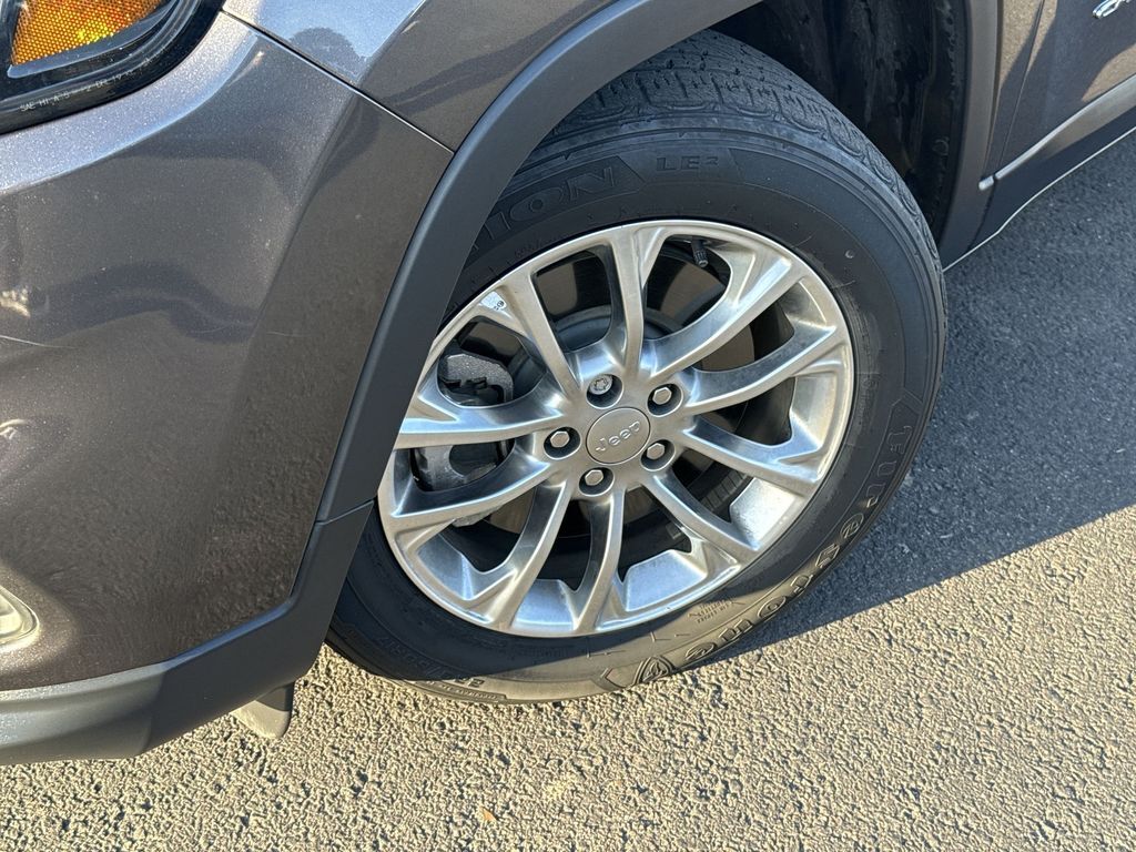 2019 Jeep Cherokee Latitude Plus Tucson AZ
