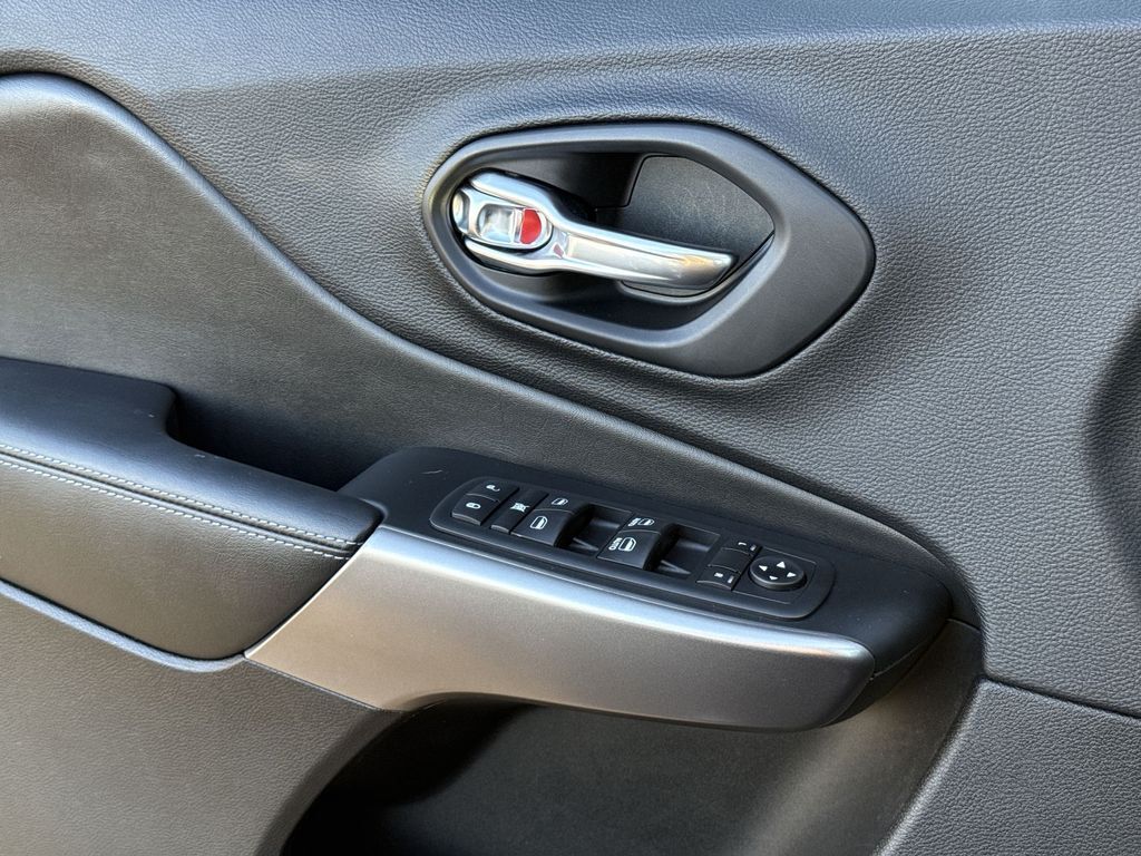 2019 Jeep Cherokee Latitude Plus Tucson AZ
