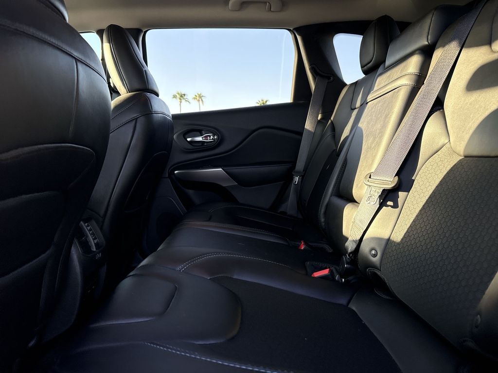 2019 Jeep Cherokee Latitude Plus Tucson AZ