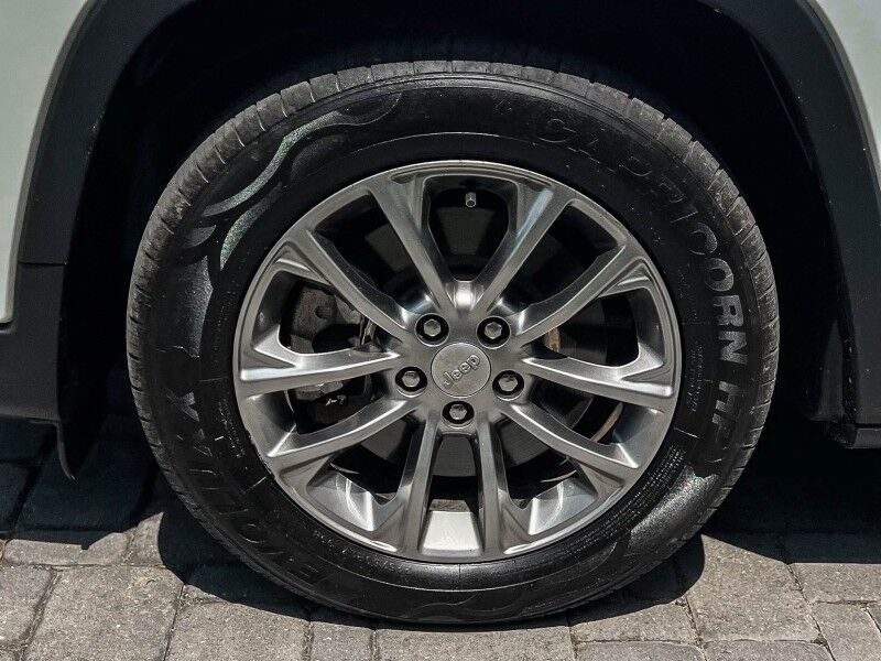 2019 Jeep Cherokee Latitude Plus Wilmington NC