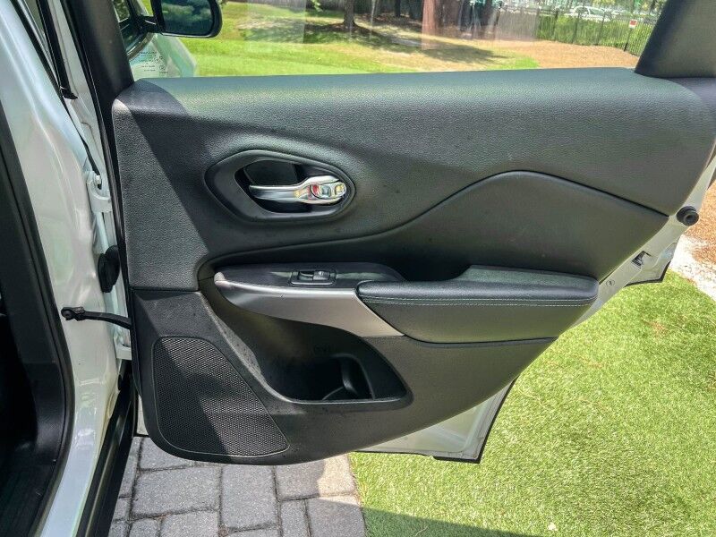 2019 Jeep Cherokee Latitude Plus Wilmington NC