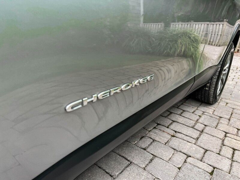 2019 Jeep Cherokee Latitude Plus Wilmington NC