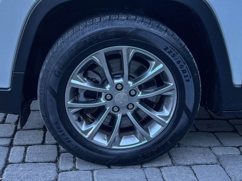 2019 Jeep Cherokee Latitude Plus Wilmington NC