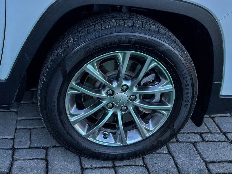 2019 Jeep Cherokee Latitude Plus Wilmington NC