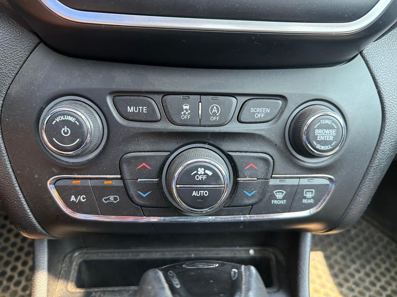 2019 Jeep Cherokee Latitude Plus Ashland VA
