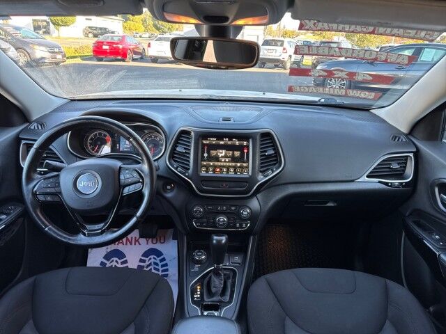 Photo 12