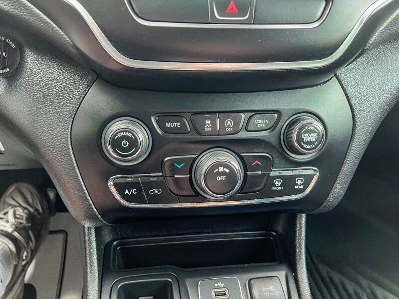 2019 Jeep Cherokee Latitude Wilmington NC