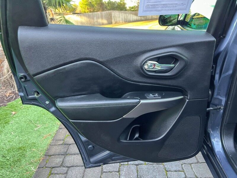 2019 Jeep Cherokee Latitude Wilmington NC