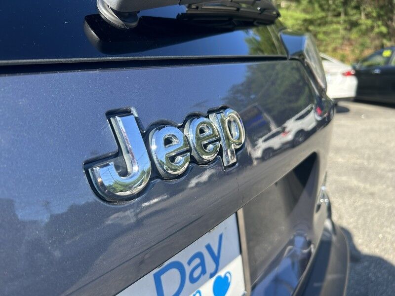 2019 Jeep Cherokee Limited - 1 OWNER - WELL MAINTAINED - LEATHER - SUNROOF Webster MA