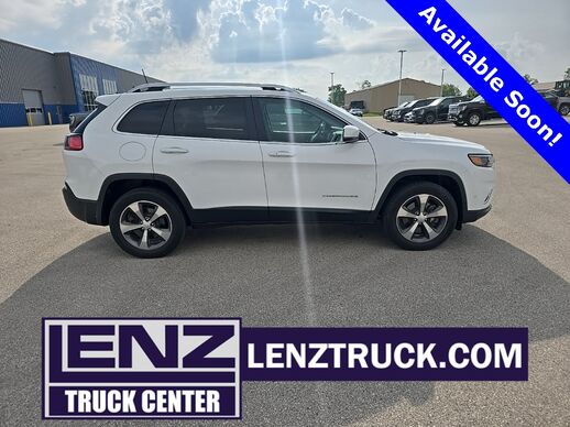 2019_Jeep_Cherokee_Limited 4WD_ Fond du Lac WI