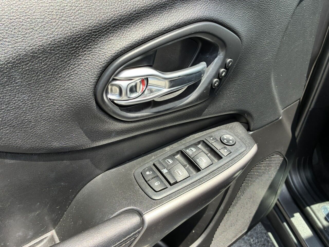 2019 Jeep Cherokee Limited Charlton MA