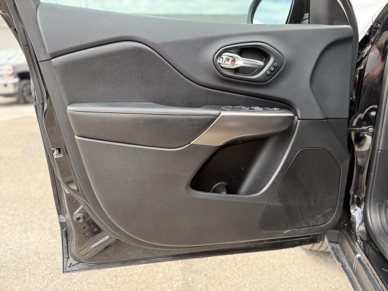 2019 Jeep Cherokee Limited Crestwood KY