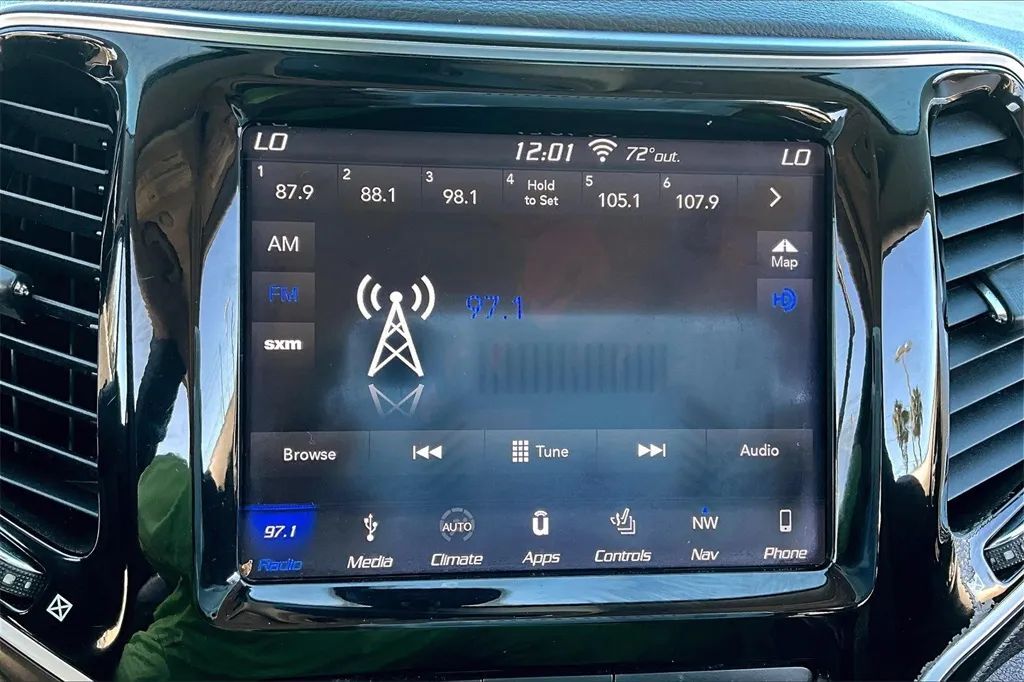 2019 Jeep Cherokee Limited Sport Utility 4D Maitland FL