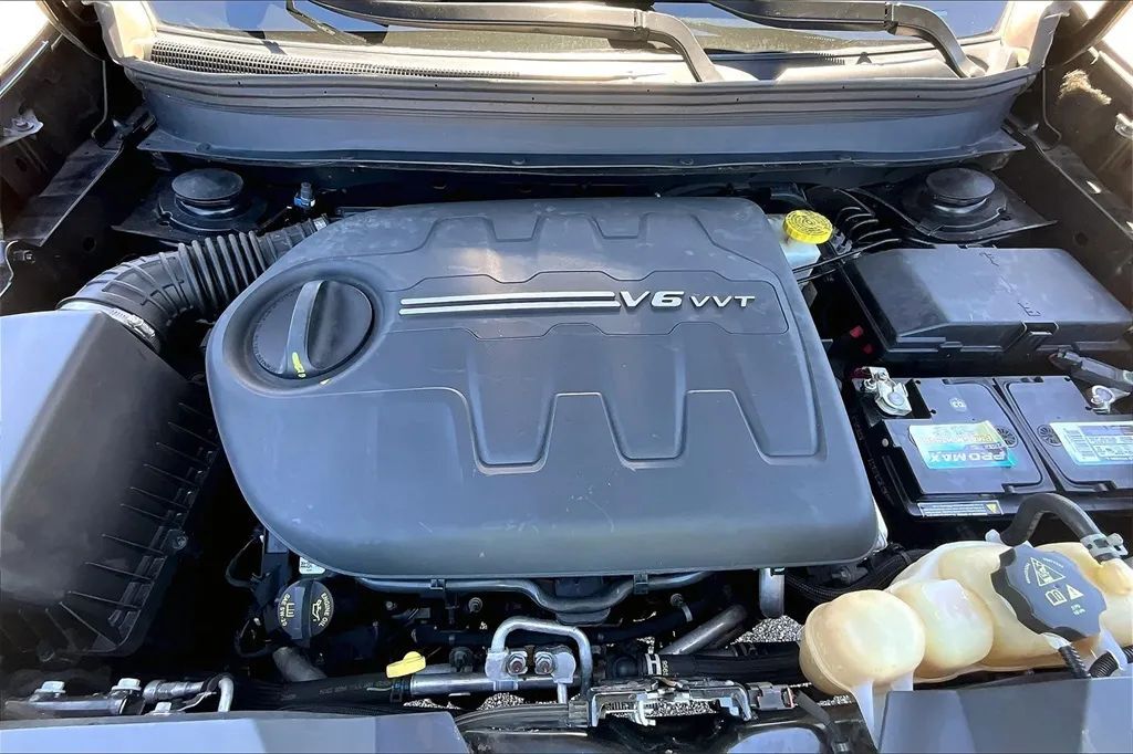 2019 Jeep Cherokee Limited Sport Utility 4D Maitland FL