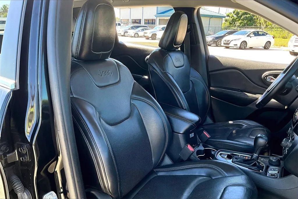 2019 Jeep Cherokee Limited Sport Utility 4D Maitland FL