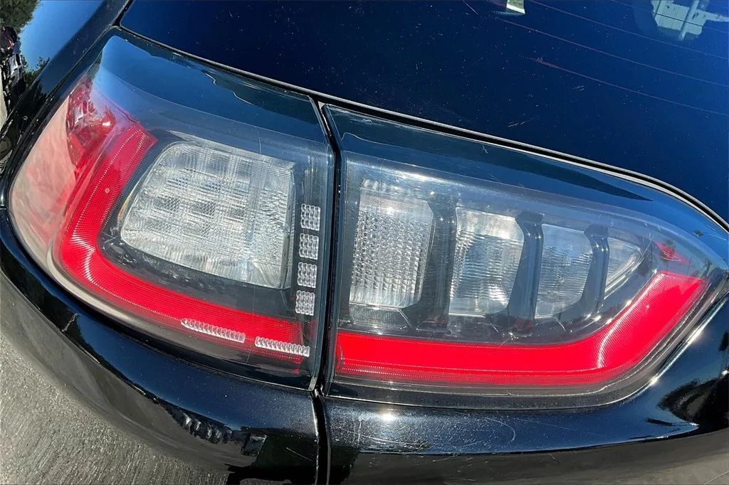 2019 Jeep Cherokee Limited Sport Utility 4D Maitland FL