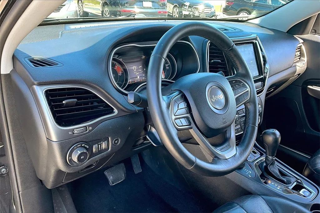 2019 Jeep Cherokee Limited Sport Utility 4D Maitland FL