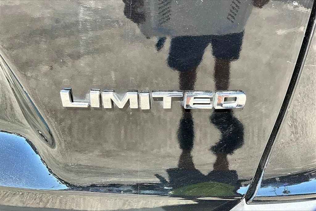 2019 Jeep Cherokee Limited Sport Utility 4D Maitland FL