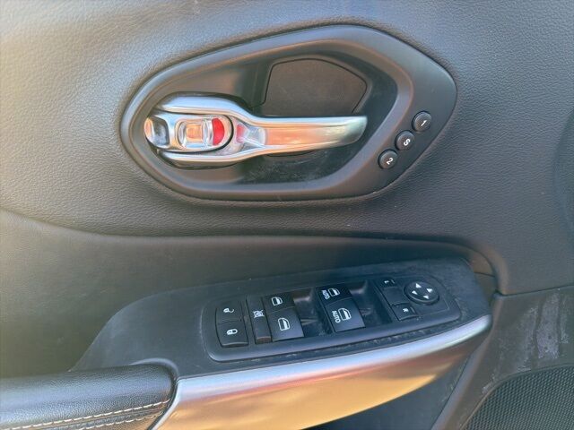 2019 Jeep Cherokee Limited Watertown SD