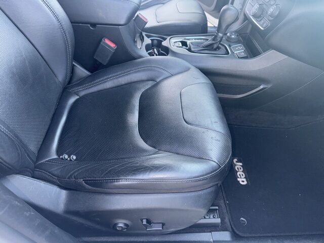 2019 Jeep Cherokee Limited West Burlington IA 2019 Jeep Cherokee Limited West Burlington IA