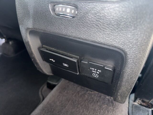 2019 Jeep Cherokee Limited West Burlington IA 2019 Jeep Cherokee Limited West Burlington IA