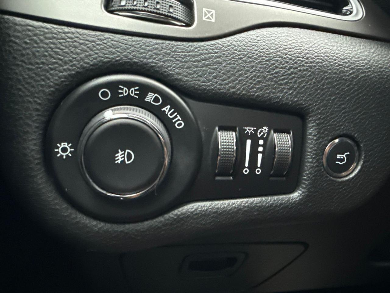 2019 Jeep Cherokee Limited Chantilly VA
