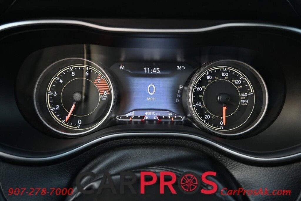 2019 Jeep Cherokee Overland - 4X4 - Technology Pkg - Heated & Cooled Leather Seats - Heated Steering Wheel - 2nd Row Heated Seats - Remote Start - Apple CarPlay - Android Auto - Adapative Cruise Control - Panoramic Sunroof - Tow Pkg Anchorage AK